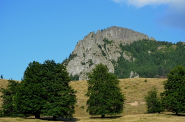 The geological reservation of the Rooster’s Crest in the Gutai Mountains